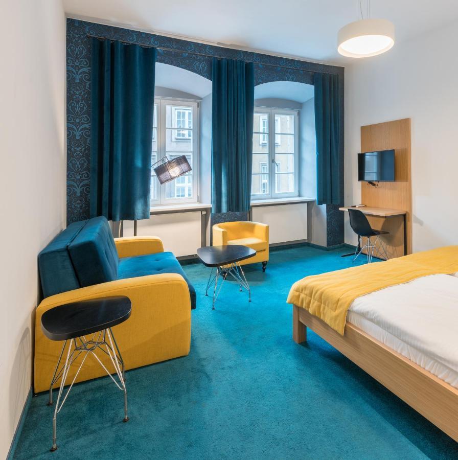 Aparthotel Tcz Wozna Poznań Esterno foto
